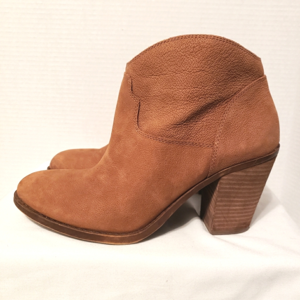 LUCKY BRAND Women's Tan Brown Western Style Ankle Booties Size 10 - Picture 3 of 16